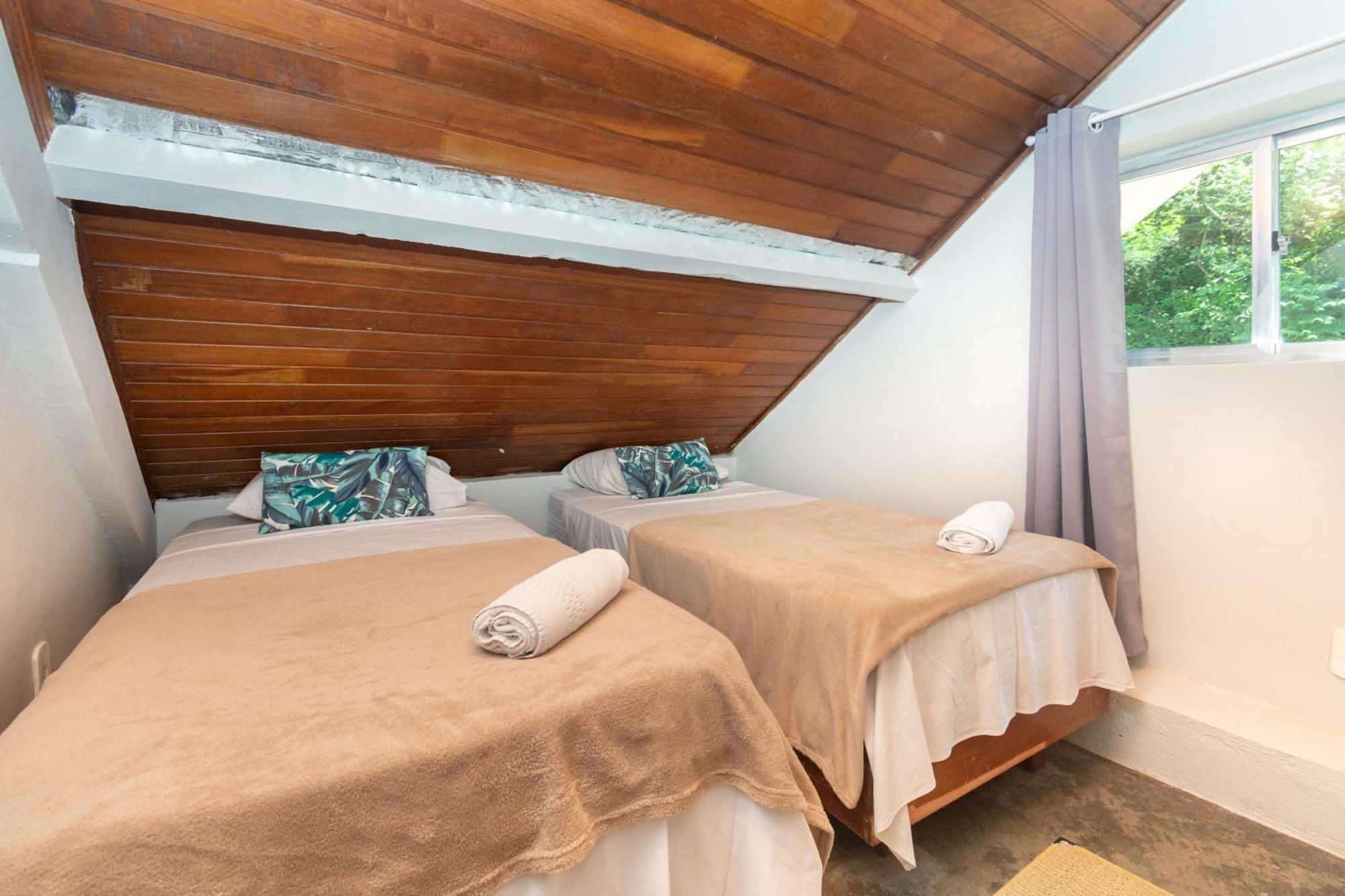 Bamboo Rio Hostal *