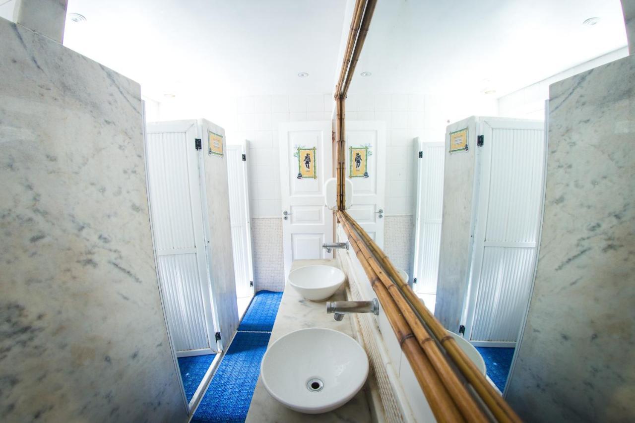 Bamboo Rio Hostal *